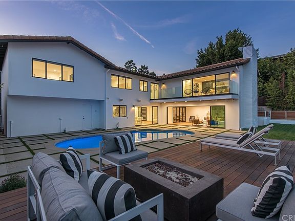 2nd image of 7521 Hermes Dr