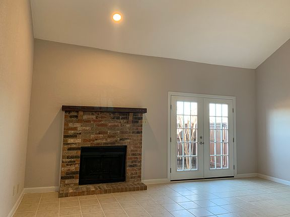 3rd image of 905 Turtle Lake Blvd #167