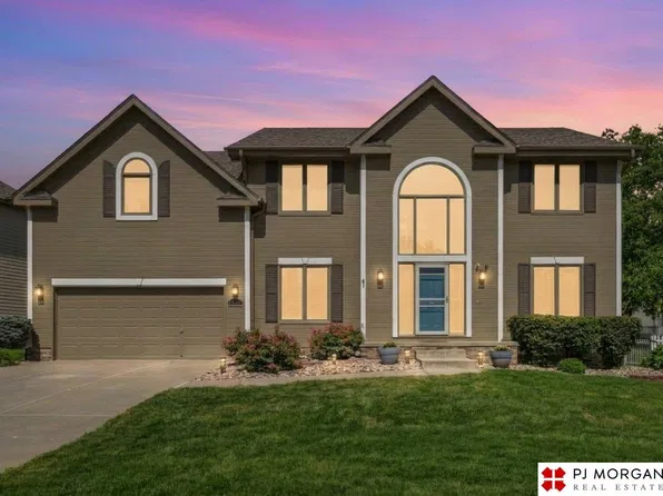 17622 Monroe St, Omaha, NE 68135