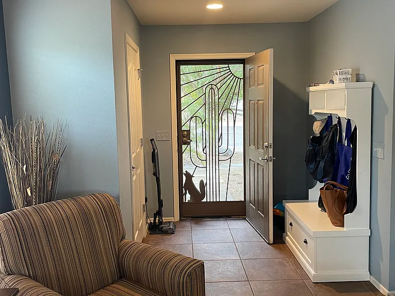 1041 W Calle Vista De Suenos — Photo 2