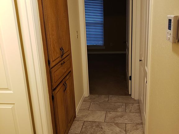 4th image of 2719 County Ave #B