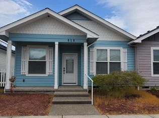 658 Golden Peak Dr, Central Pt, OR 97502