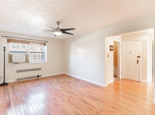 66-12 Grand Central Pkwy #1B, Forest Hills, NY 11375