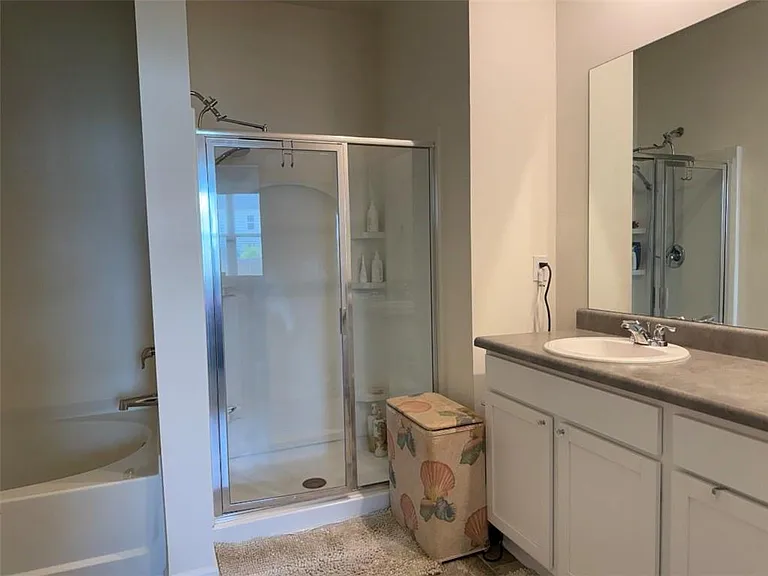 2015 Waycross Ln — Photo 32