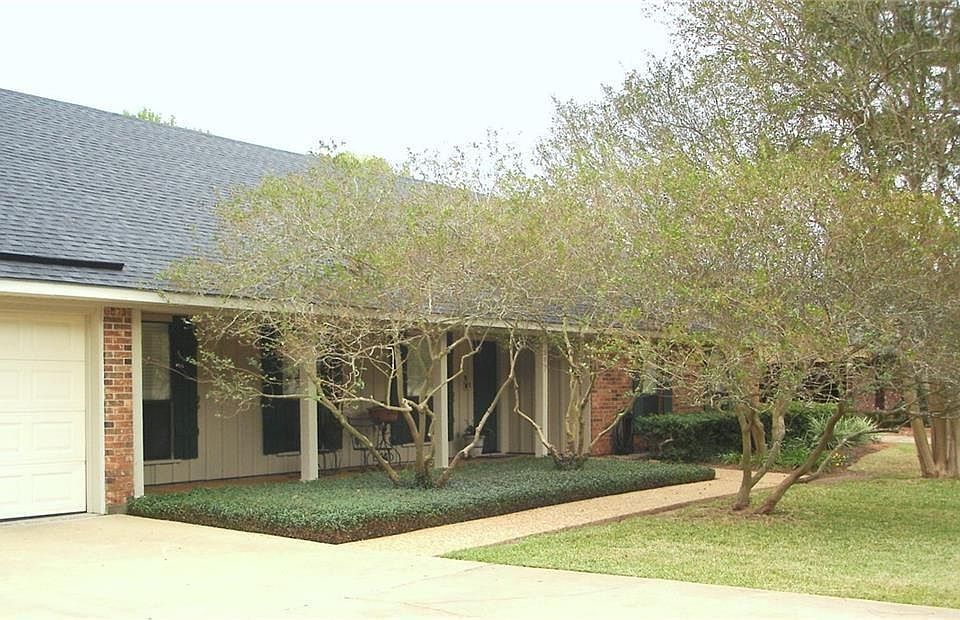 405 Windermere Blvd, Alexandria, LA 71303 Zillow