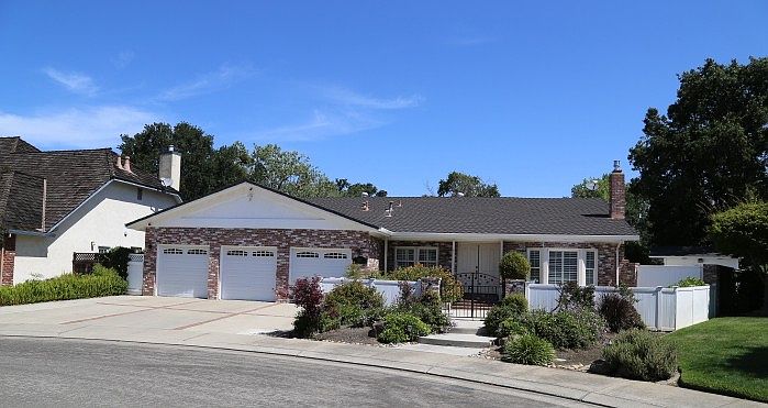 1st image of 433 Mokelumne River Dr