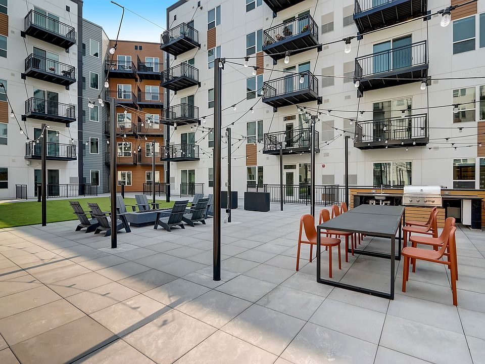Spacious Outdoor Patio
