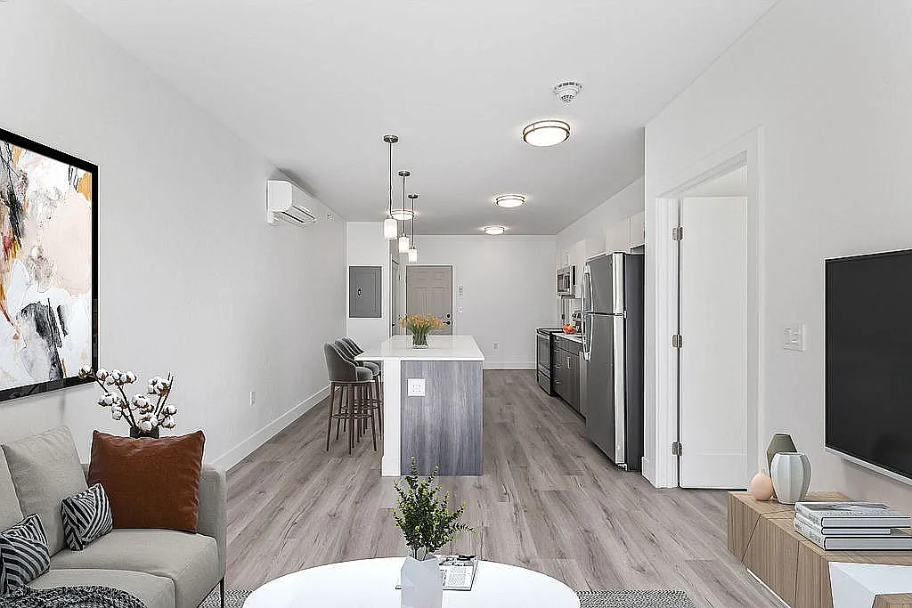 Mesa Residences — Photo 2