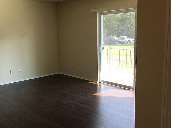 2nd image of 10727 Green Meadows Dr APT 3B