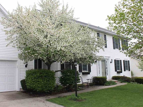 2nd image of 53146 W Cedar Lake Dr