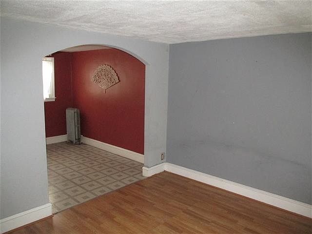 2nd image of 7051 Clinton Rd
