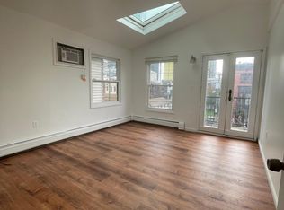 246 York St #1F, Jersey City, NJ 07302