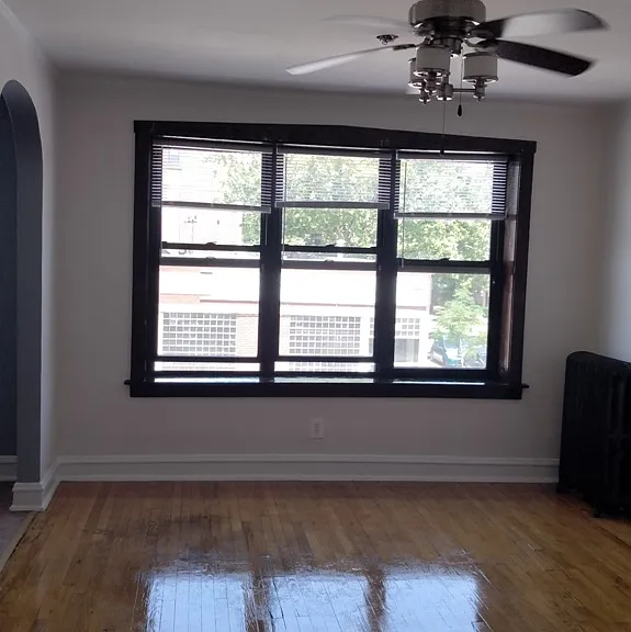4101 W Belmont Ave #2 — Photo 2