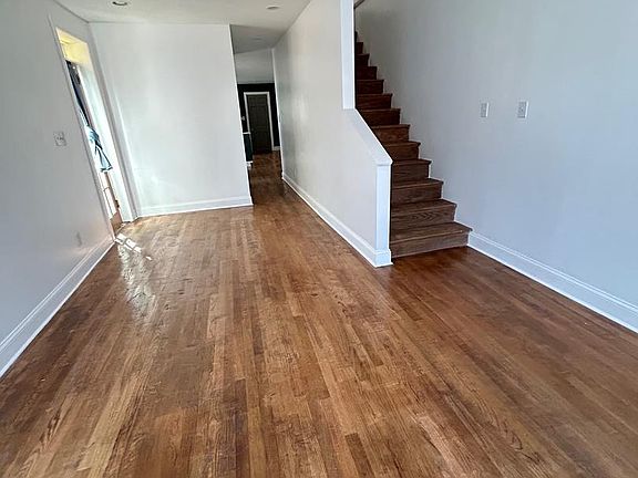 5th image of 1224 Brentwood Ave