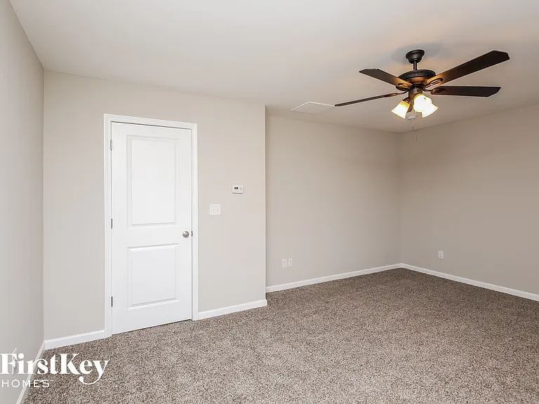 1447 Turning Leaf Ln — Photo 9