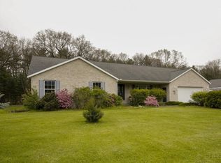 6712 Lafountaine Dr, Plainwell, MI 49080