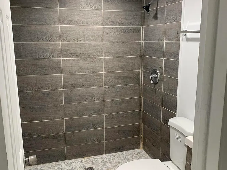 180 Minna Ln #306 — Photo 7