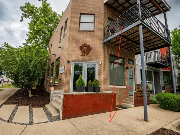 390 W 5th St #2, Fayetteville, AR 72701