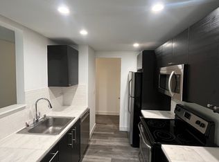 22857 SW Washington St APT 145, Sherwood, OR 97140