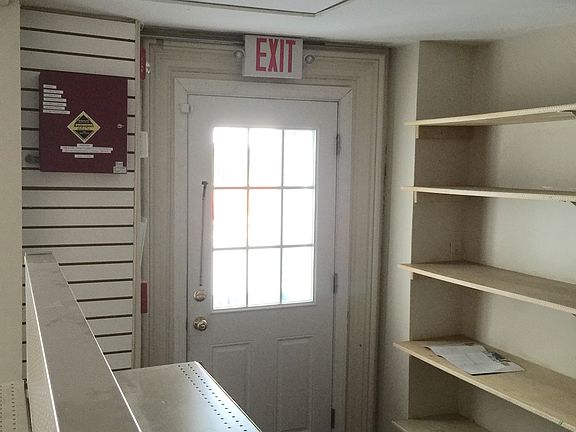 2nd image of 59 E Railroad Ave