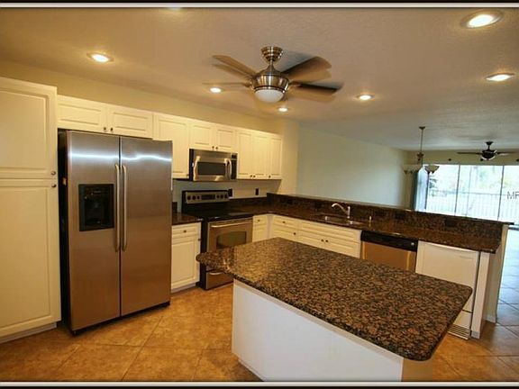 5th image of 545 Pinellas Bayway S APT 105