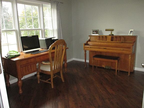 2nd image of 8978 Buttercup Ct
