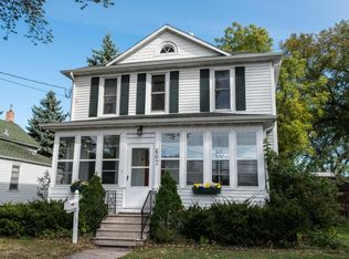 607 Oak St N, Fargo, ND 58102