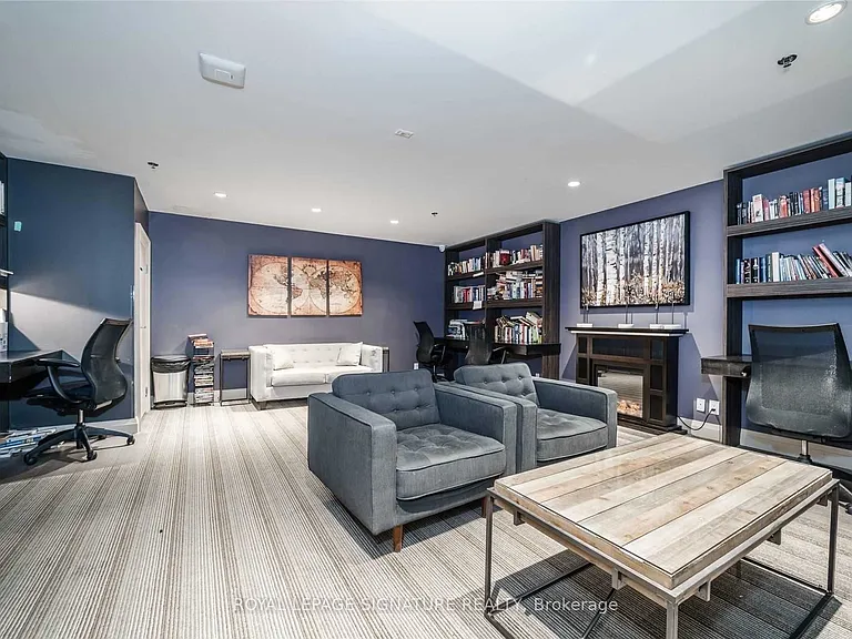 225 Wellesley St E #1004 — Photo 11