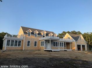 10 Paddock Rd, Oak Bluffs, MA 02557