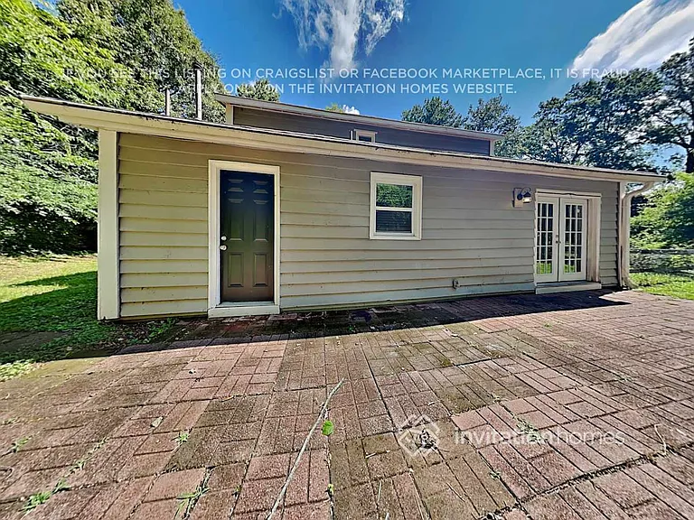 124 Plaza Dr — Photo 18