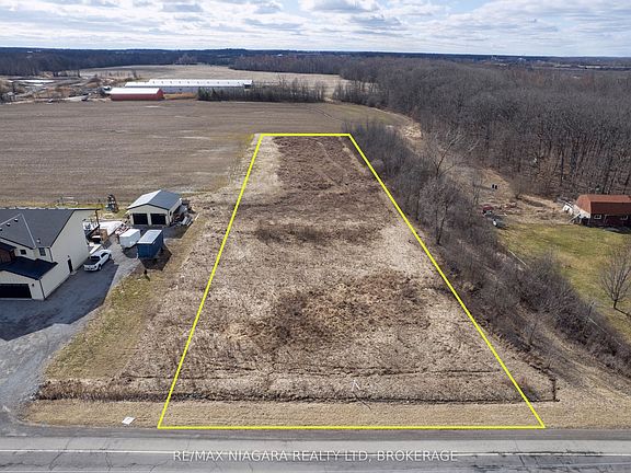 2nd image of 1577 Stevensville Rd