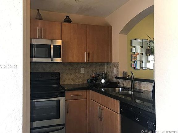 5th image of 7985 NW 8th St APT 106A