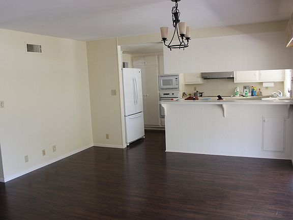 5th image of 1253 San Julian Dr