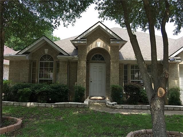 1st image of 4209 Kingsburg Dr