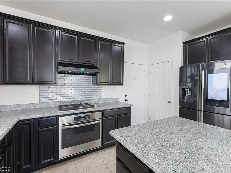 10925 Jordyn Hill St — Photo 13