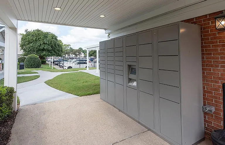 Sparrows Point Townhomes and Apartments — Photo 28