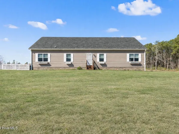 2147 Rosemary Lane SW, Supply, NC 28462