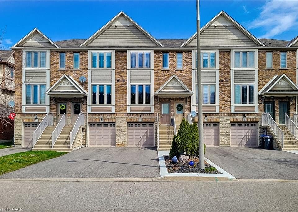 1st image of 75 Willow Ln