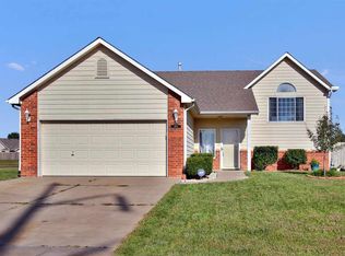 9902 E Mount Vernon Rd, Wichita, KS 67207