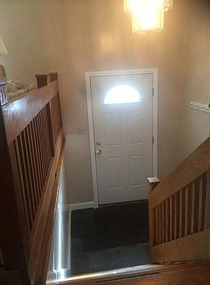 3rd image of 133 Eastwood Cir