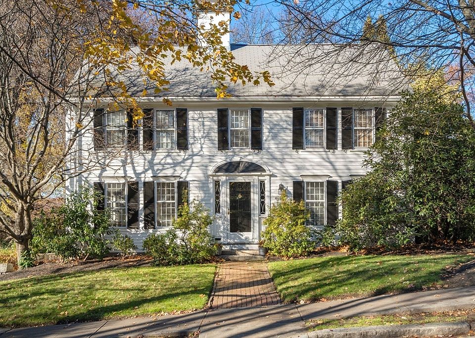 1st image of 401 Clinton Rd