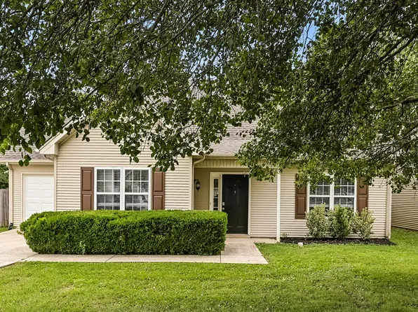 2729 Windwalker Ct, Murfreesboro, TN 37128