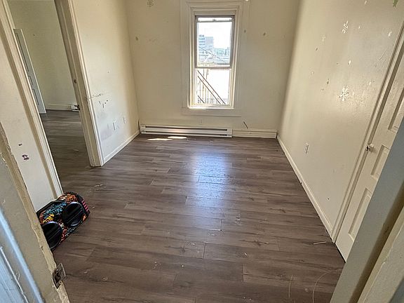 5th image of 244 N 5th St APT 3
