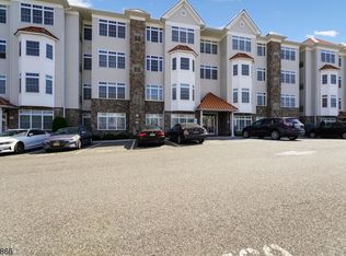 104 E Elizabeth Ave APT 403, Linden, NJ 07036