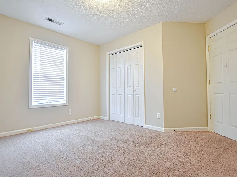 1759 Butternut Dr — Photo 16