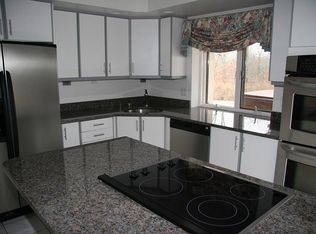 188 Cross St, Seekonk, MA 02771