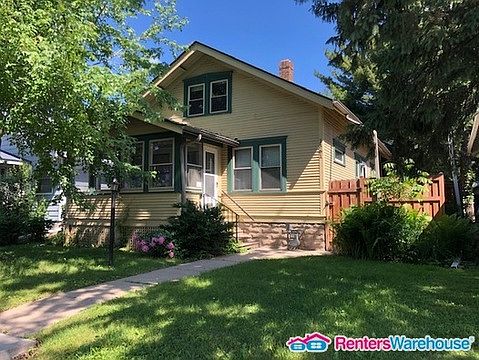 1st image of 1561 Saint Clair Ave