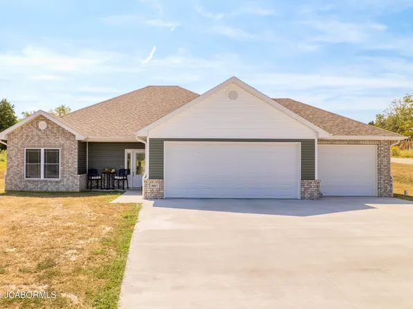 4817 Carly Dr, Jefferson City, MO 65109