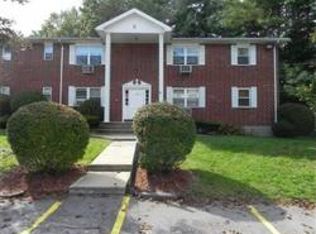 104 Litchfield Pines Dr APT B, Leominster, MA 01453