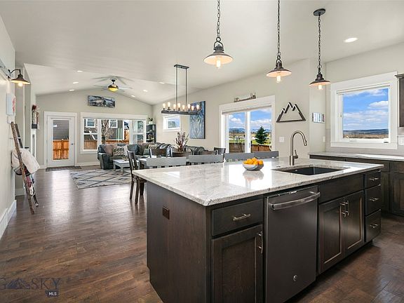 3rd image of 56 Horsethief Peak Ct